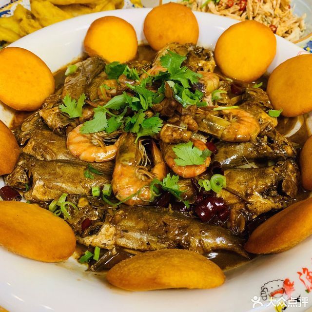 渔家一锅出图片