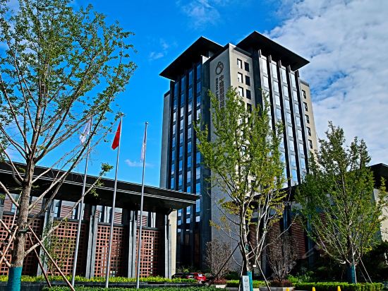中建雁栖湖景酒店