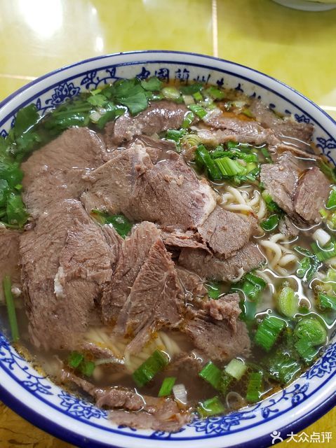 加肉大拉面图片