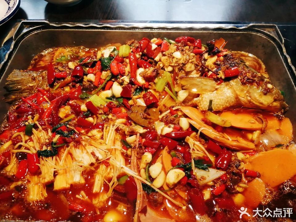 巫山纸上烤鱼大学城总店