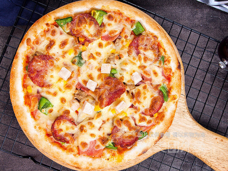 超级至尊披萨9寸图片