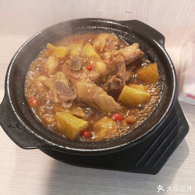 楊銘宇黃燜雞米飯