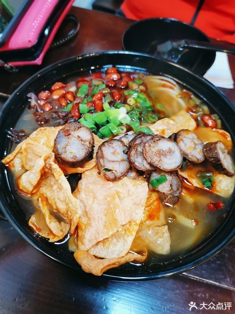 连欢螺蛳粉店