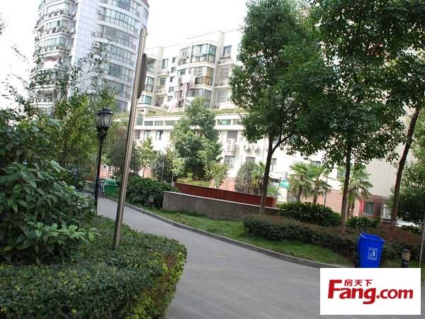 电话:地址(位置,怎么去,怎么走,在哪,在哪里,在哪儿):南京市建邺区