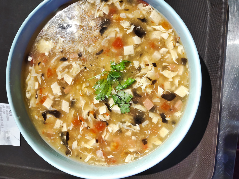 开口酸辣汤图片