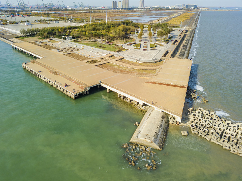 天津滨海城市广场