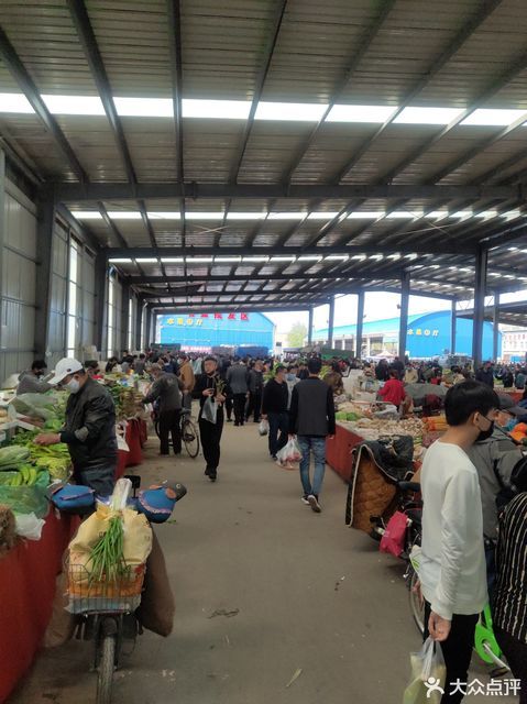 在哪,在哪里,在哪儿):天津市北辰区青光镇海吉星农产品批发市场