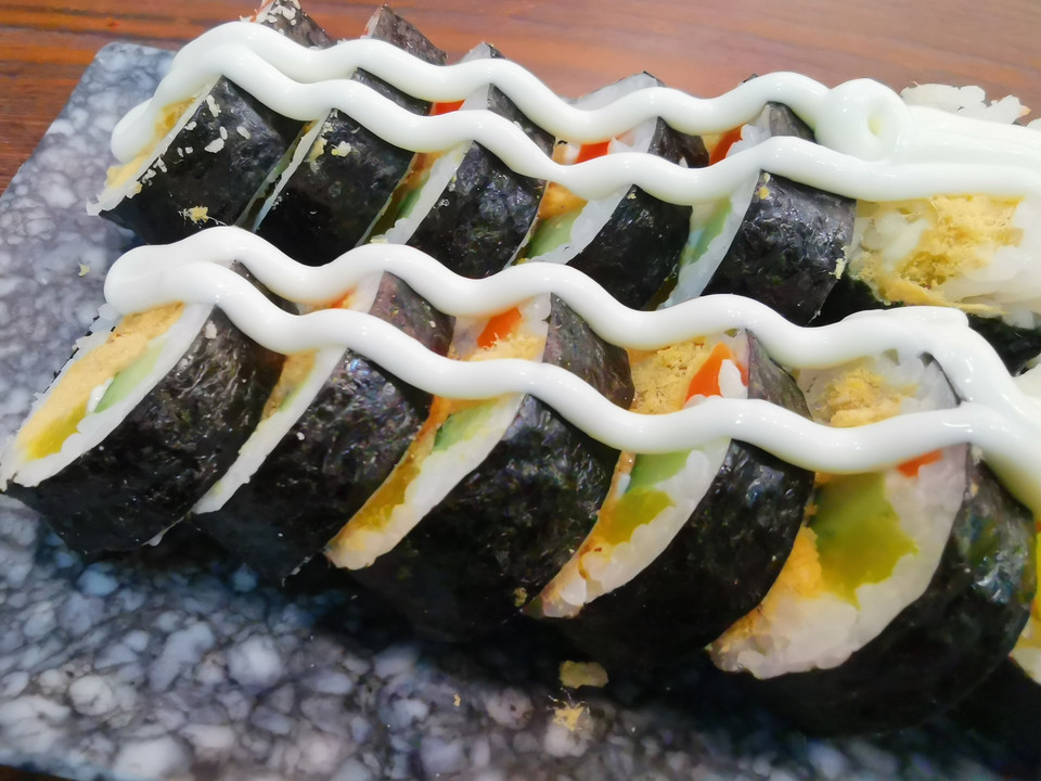 海草手卷寿司图片