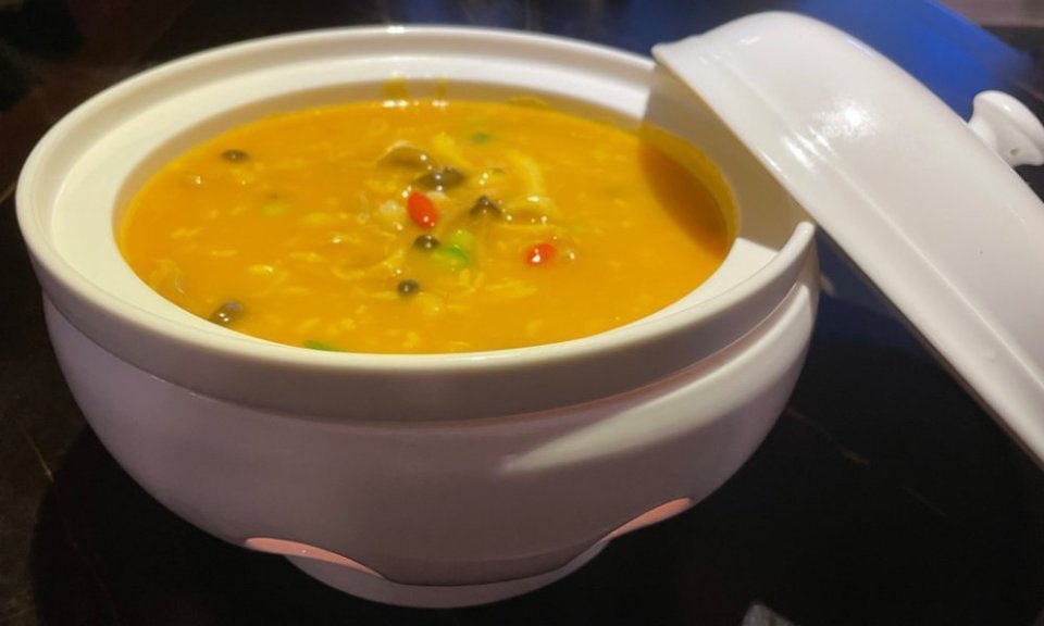 金汤海鲜菌图片