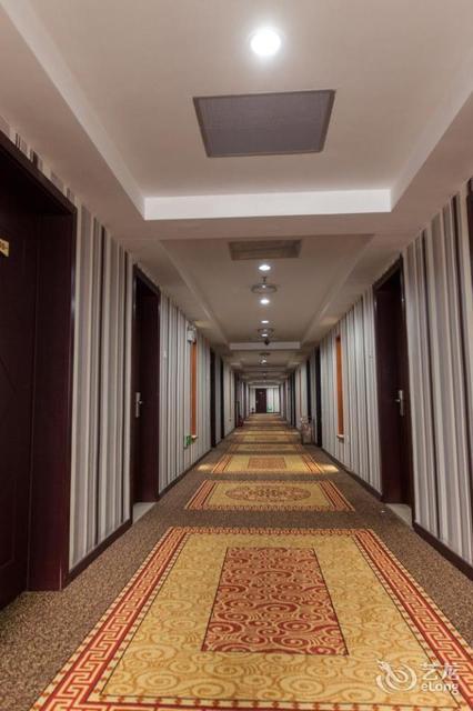 欣悦酒店(火车站店)