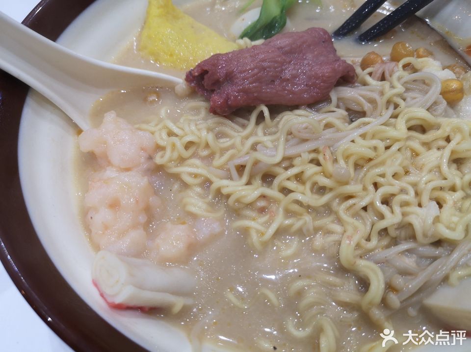 张亮麻辣烫风华路店