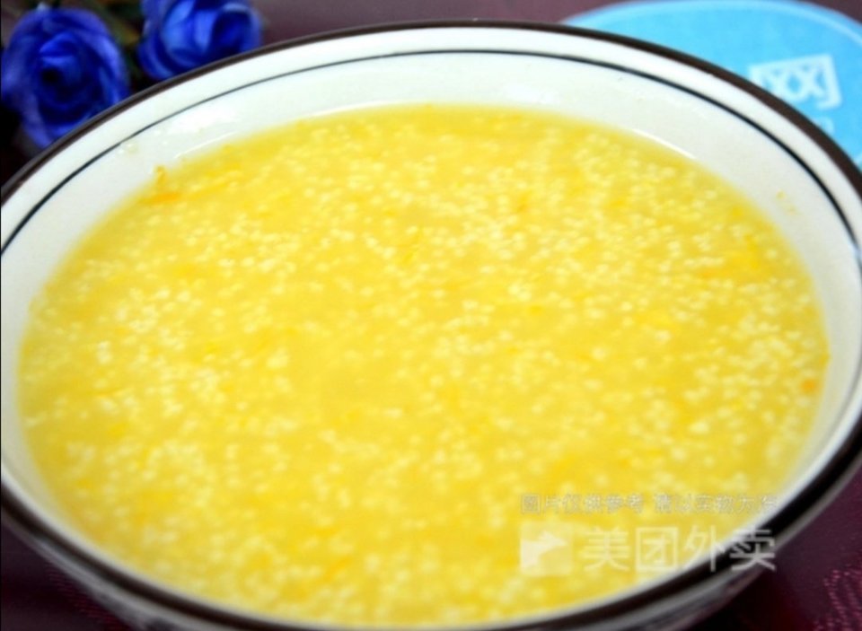 黄金小米粥图片