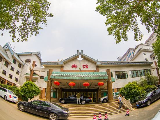 济南珍珠泉宾馆图片