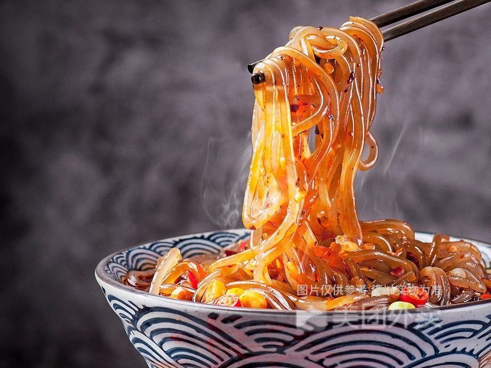 麻辣食族酸辣粉龙湖滨江天街店