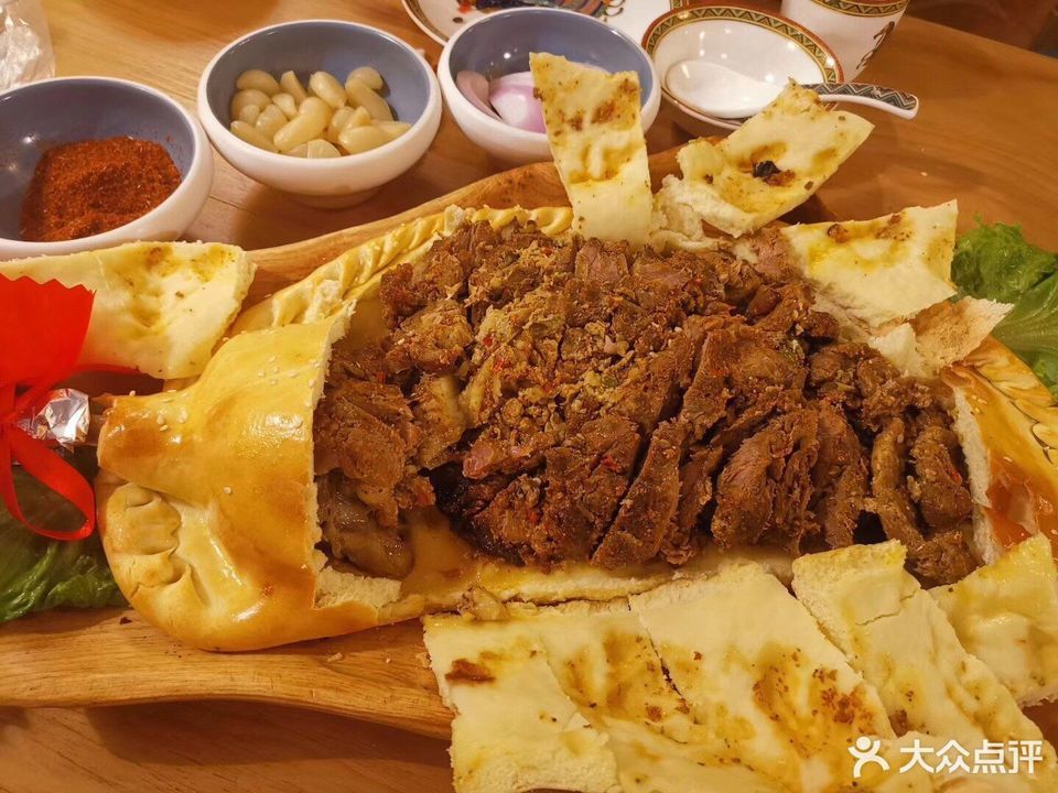 招牌面包烤羊腿图片