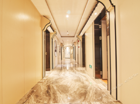 中京商务酒店(东风三路店)