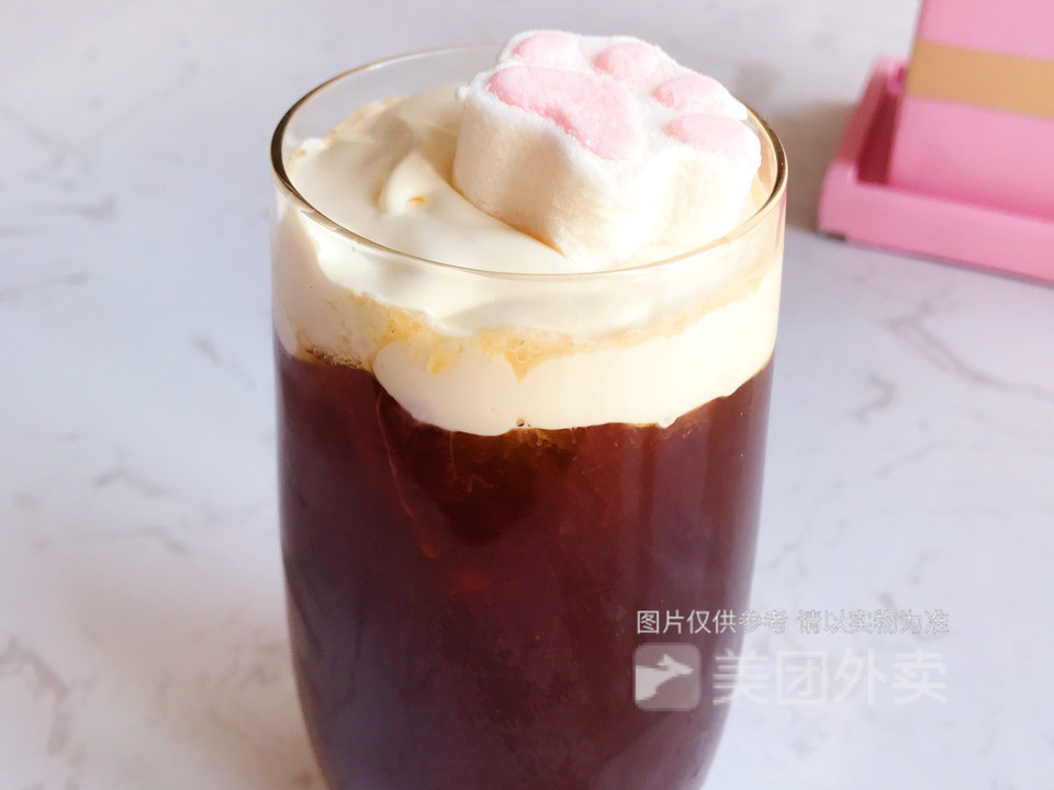 荔枝红茶奶盖图片
