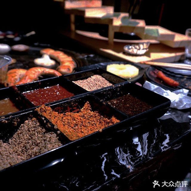 聚十三烤肉博物馆土桥店