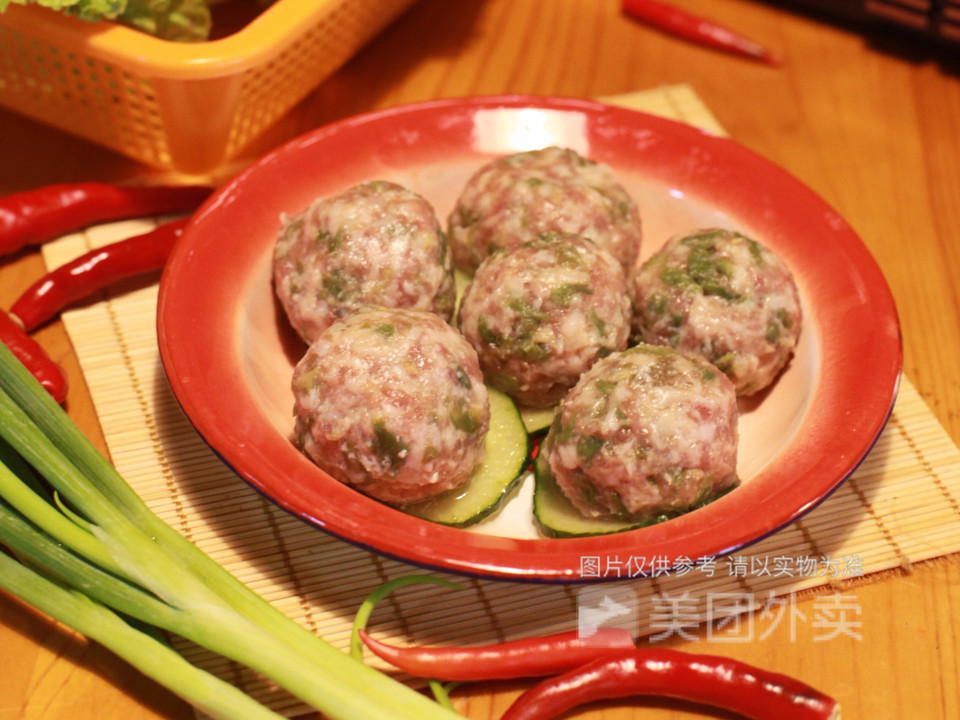 贡菜鲜肉丸子图片