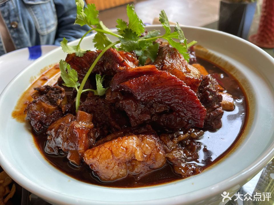 嘉肴府私房菜荣巷店