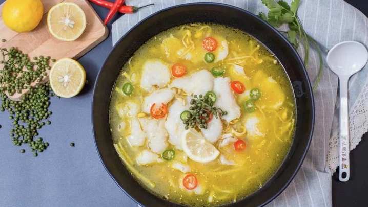 豆花酸汤鱼推荐菜:酸小七酸汤鱼(东台吾悦广场店)位于盐城市东台市