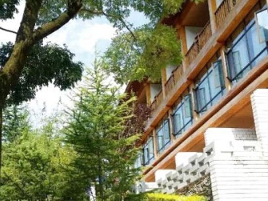 柞水锦苑盘古山庄