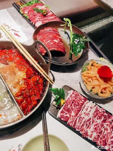 尽膳口福跷脚牛肉火锅天德广场店