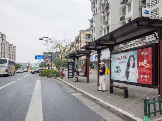 查看桔子水晶杭州濱江星光大道酒店_360地圖搜索結果列表