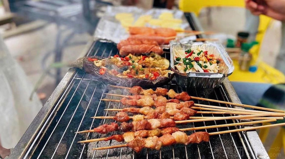 荷花塘烧烤乐园新沙岛店