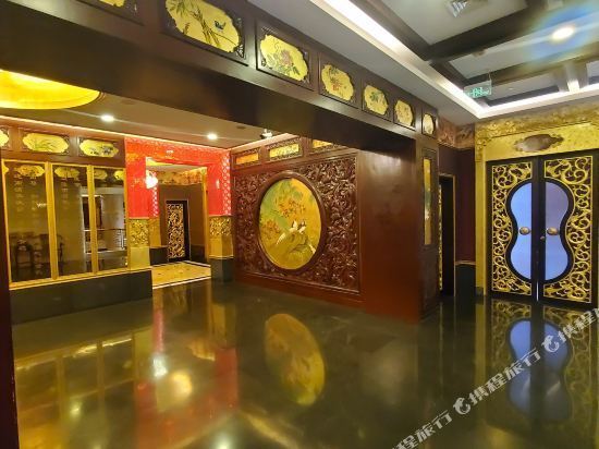 紫都苑宾馆位于通化市集安市云水路999号推荐菜:分类:三星级酒店;星级