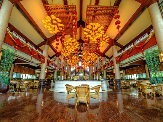 林隐假日大酒店