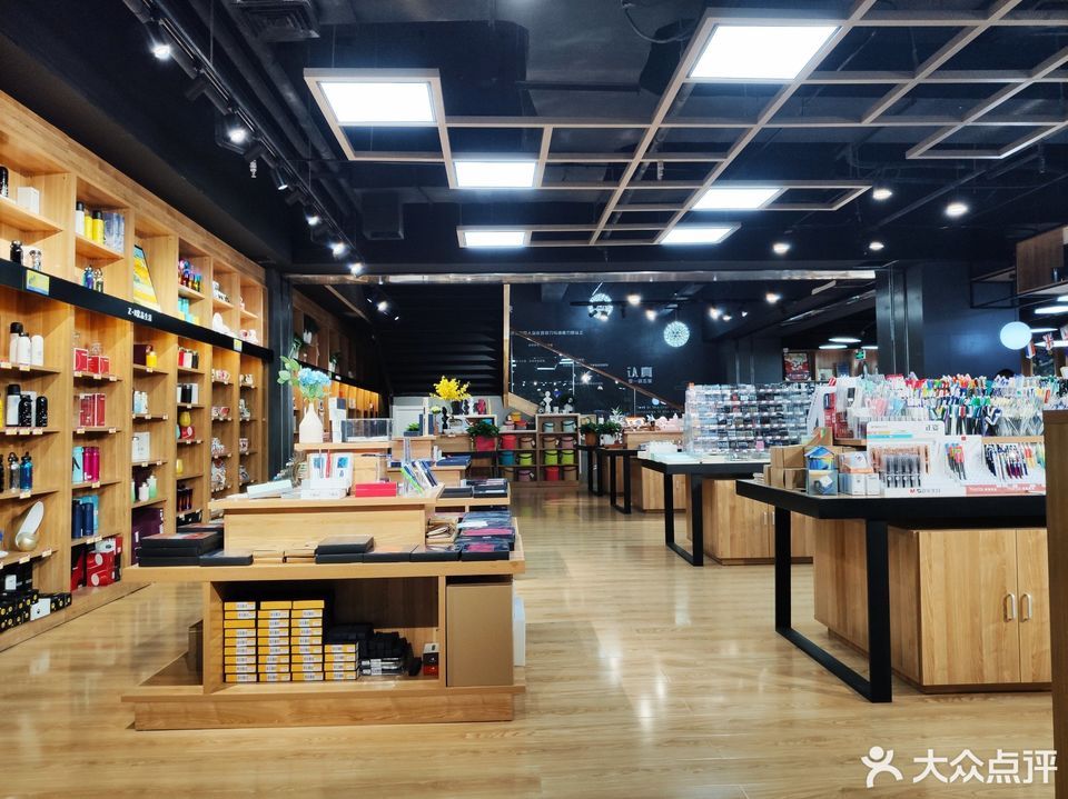 阳光书店喀喇沁旗人力资源和社会保障局西南