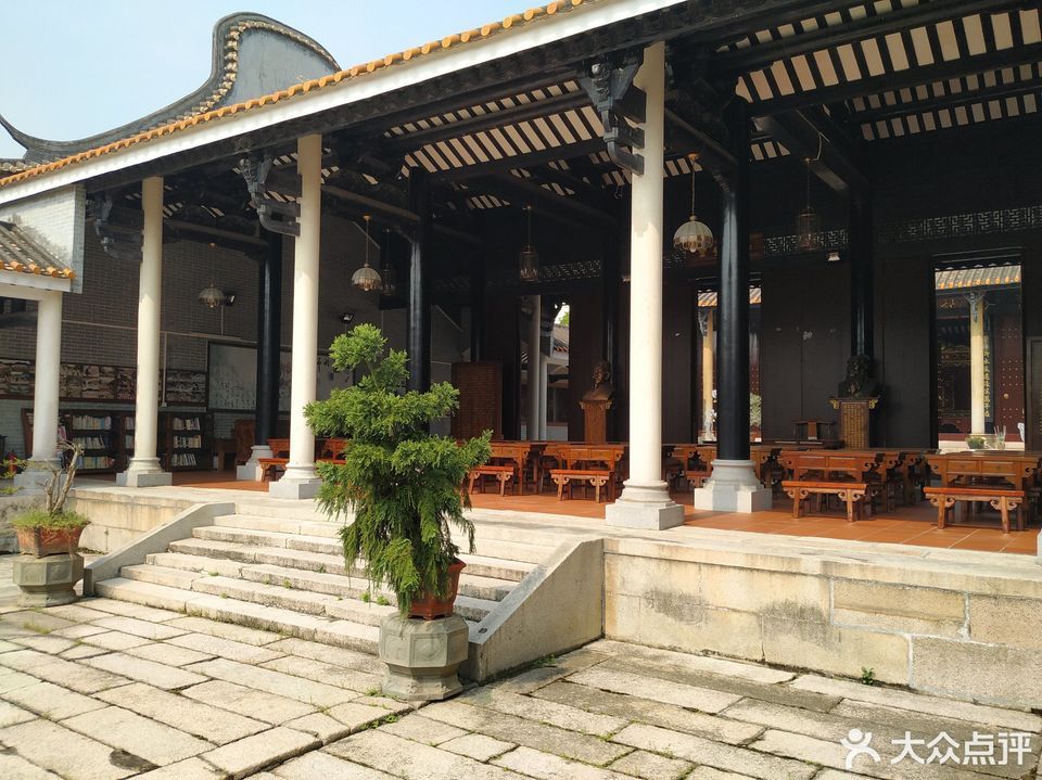 怎么去,怎么走,在哪,在哪里,在哪儿):中山市火炬开发区街道濠头大道与