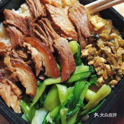 正宗隆江豬腳飯九堡店