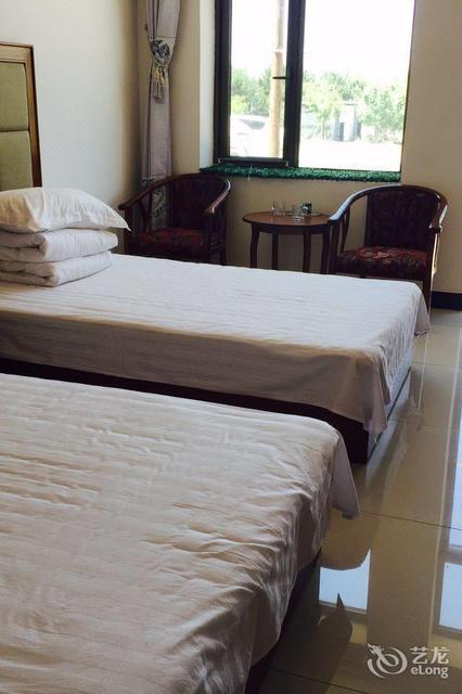 张家口市 住宿服务 客栈民宿 > 蔚县金河湾假日酒店