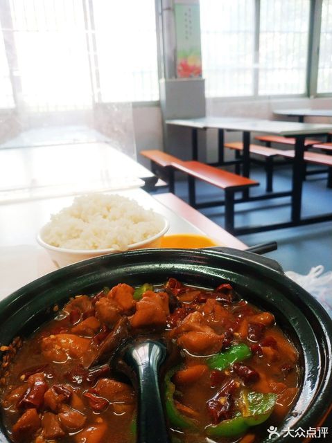 无锡太湖学院南区食堂