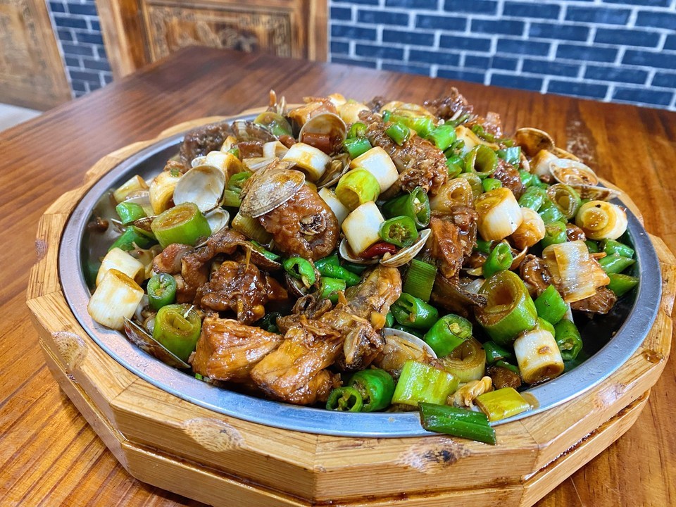 醉江湖海鲜炒鸡大连路店