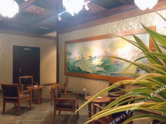 六盘水市 住宿服务 酒店 > 南海云天酒店     