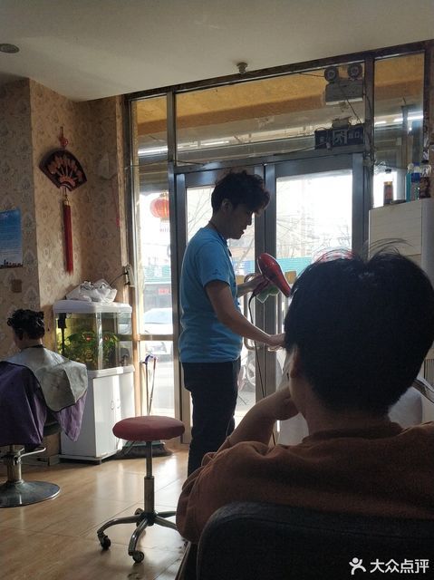 阿杰造型地坛街店