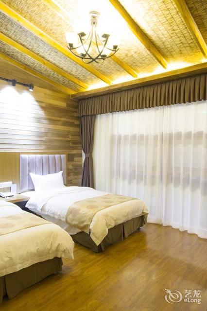 怎么去,怎么走,在哪,在哪里,在哪儿):甘孜藏族自治州巴塘县竹巴龙乡竹