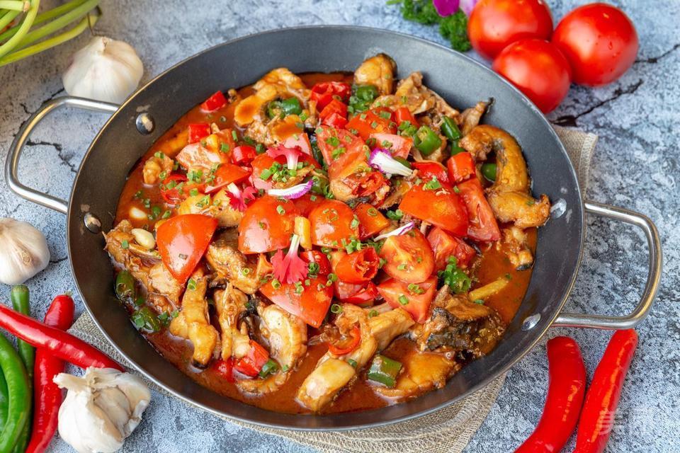 阳朔特色啤酒毛骨鱼图片