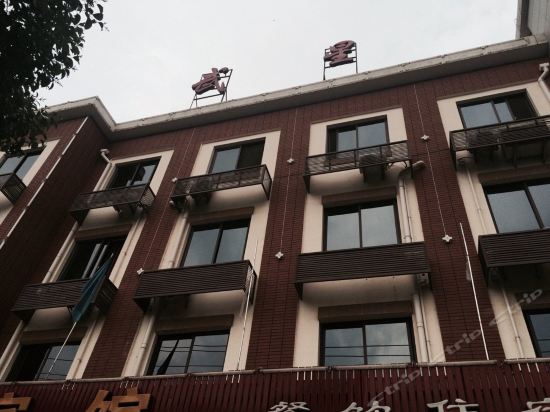 地址(位置,怎么去,怎么走,在哪,在哪里,在哪儿):绵阳市梓潼县董家店街