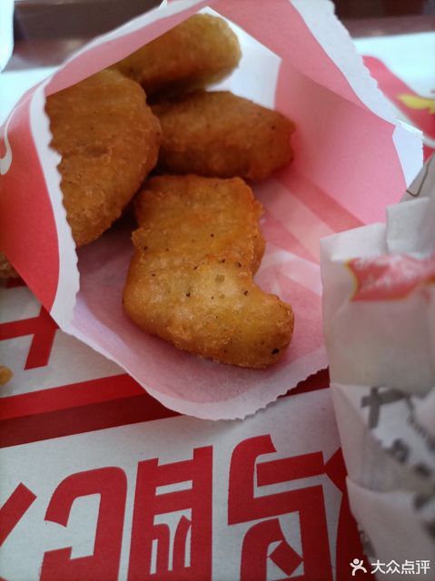 华莱士全鸡汉堡南苑绿洲店