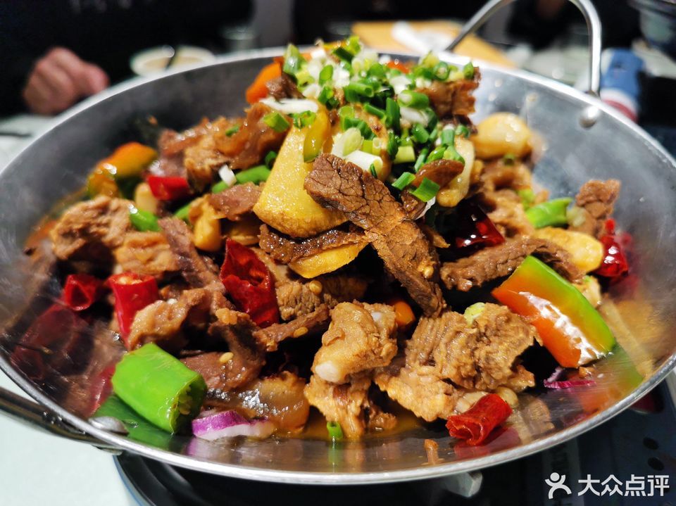 干锅排骨牛肉图片