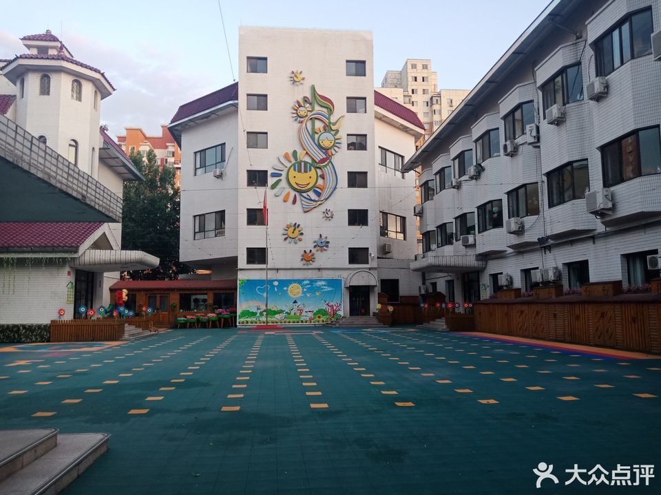 金顶街第二小学金顶北路