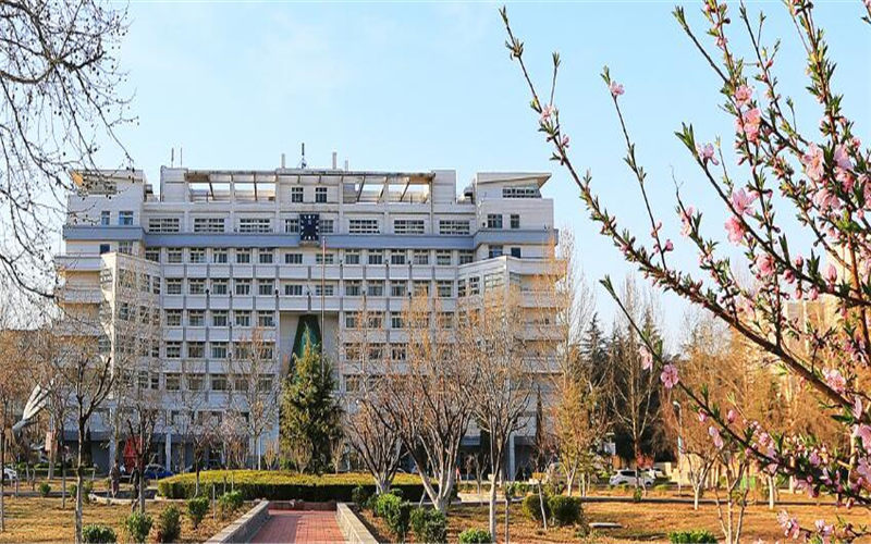 济南大学(西校区)-南院