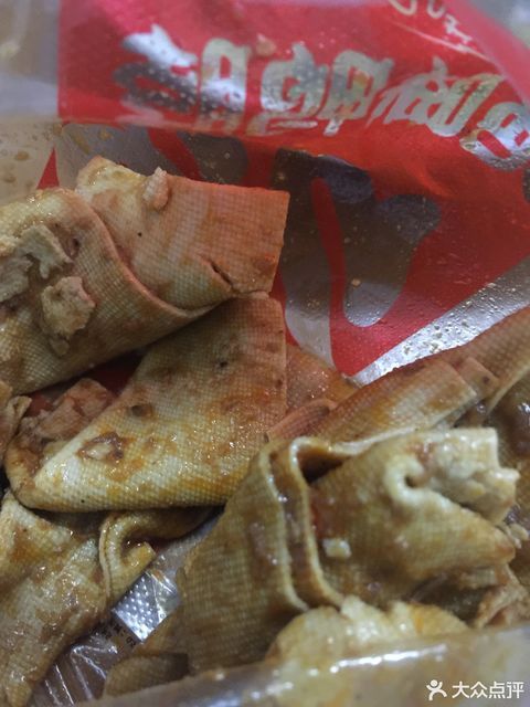 绝味鸭脖明珠花苑店