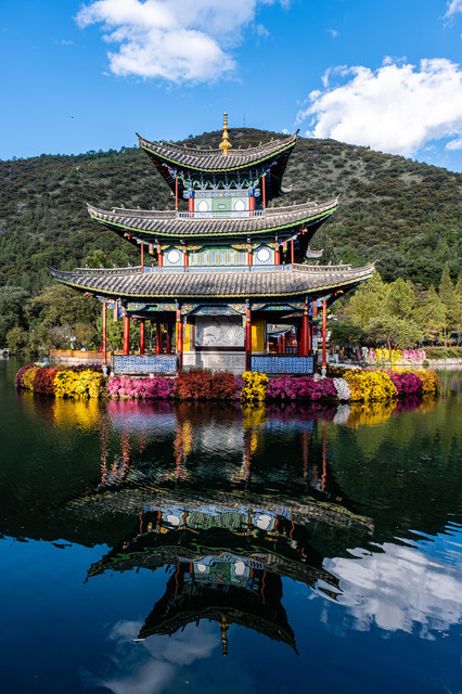 丽江古城五凤楼