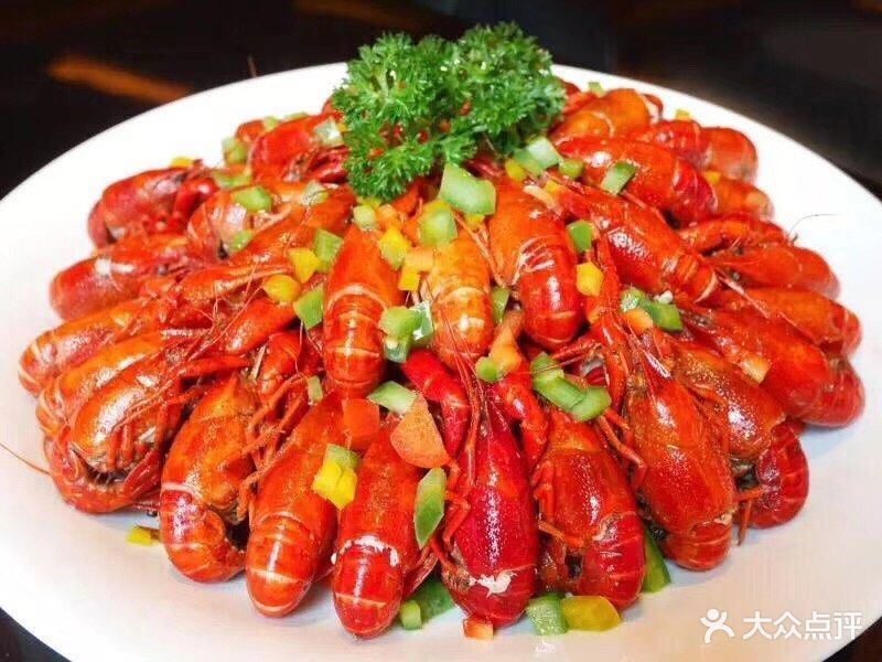 手抓虾