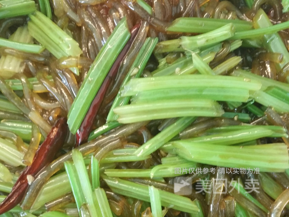 芹菜粉盖饭图片